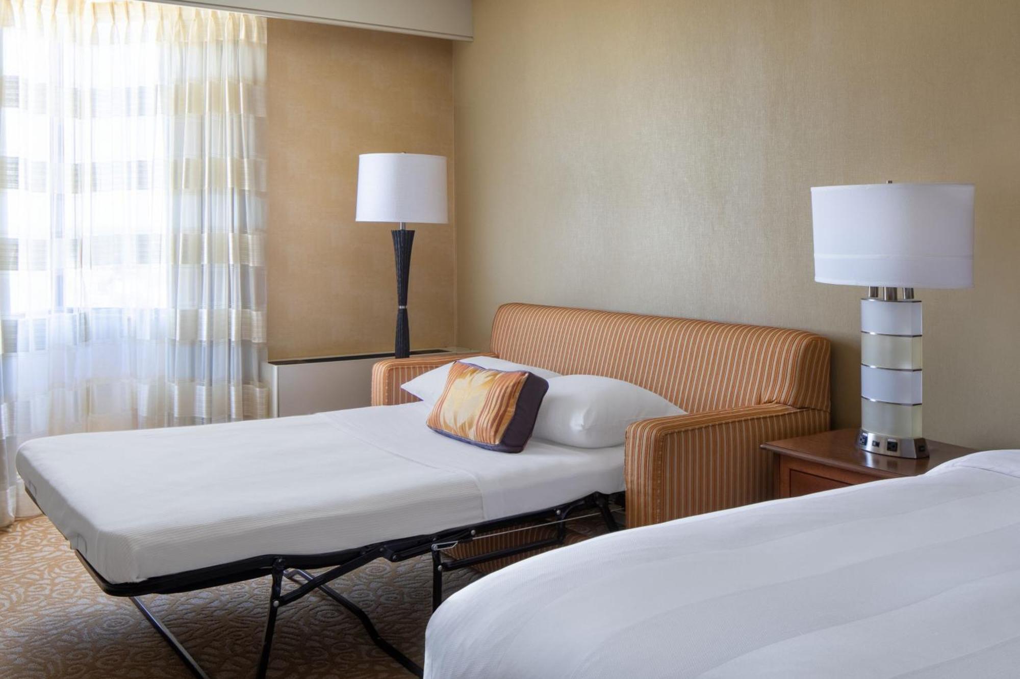 The Lincoln Marriott Cornhusker Hotel Exterior foto
